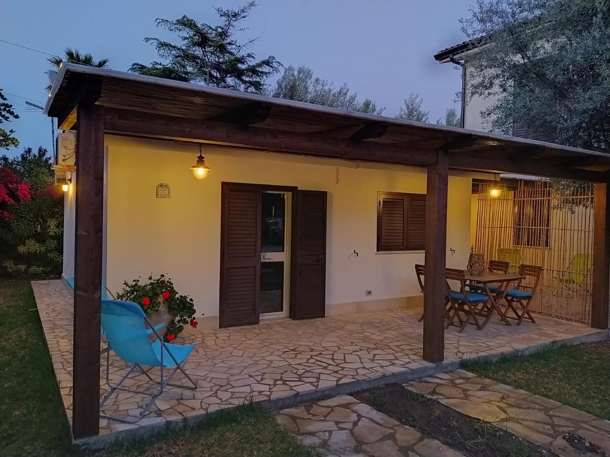 Villa Casotto Il Carrubo, A 100 Mt Dal Mare! Avola Exterior foto